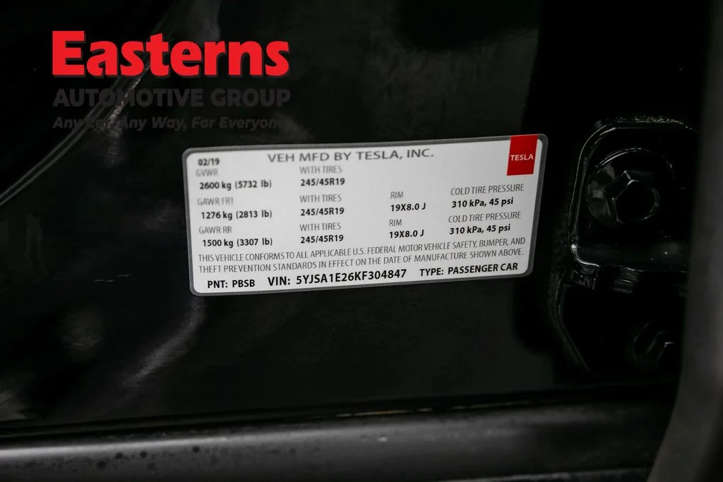 Used 2019 Black Tesla 75D image 88