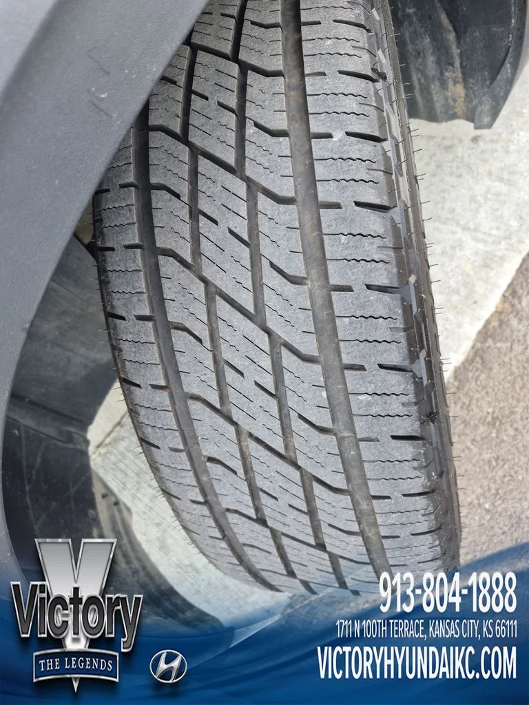 Used 2024 Silver Volkswagen 2.0T SEL image 28