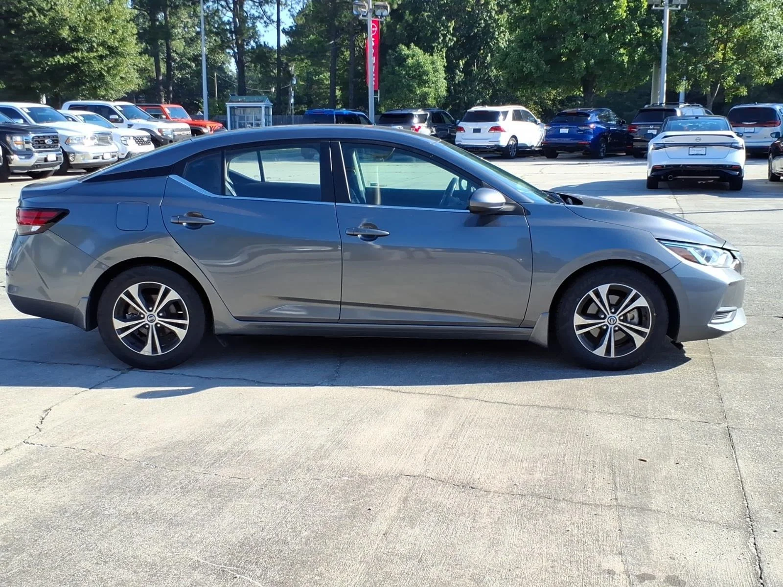 Used 2023 Gun Metallic Nissan SV image 6