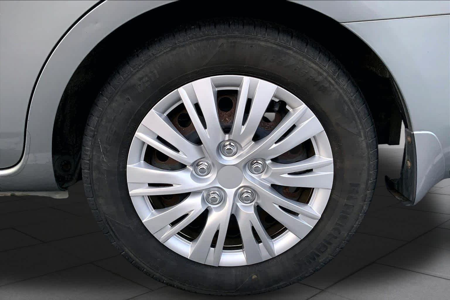 Used 2012 Magnetic Gray Metallic Nissan SV image 10