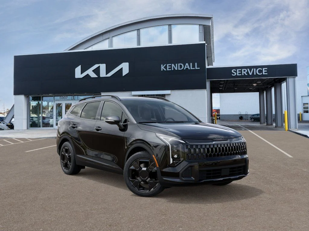 New 2027 Fusion Black Kia X-Line image 8