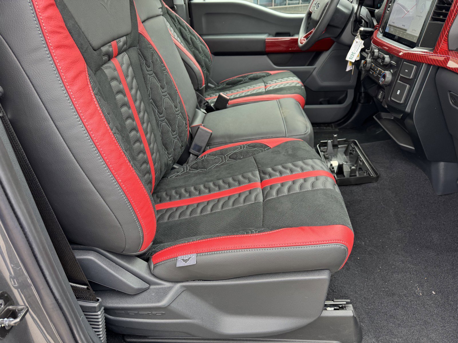 2025 Ford F-150 XL - Photo 5