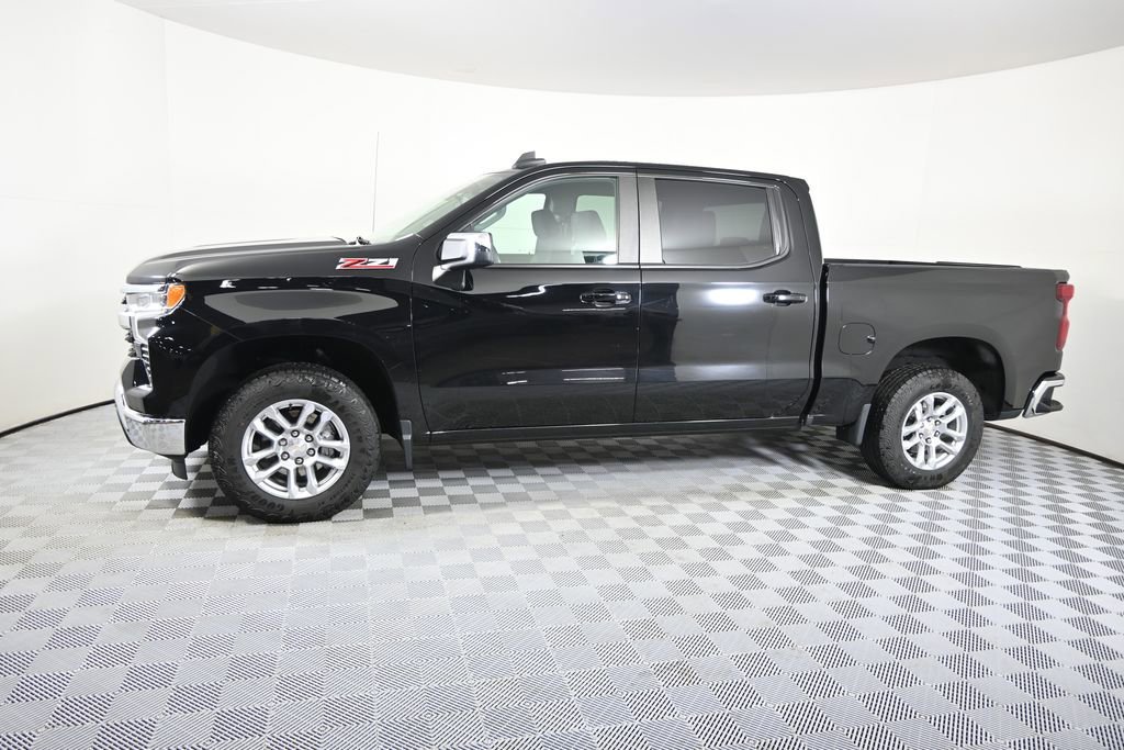 Used 2022 Chevrolet Silverado 1500 LT with VIN 2GCUDDED5N1503107 for sale in Forest Lake, Minnesota