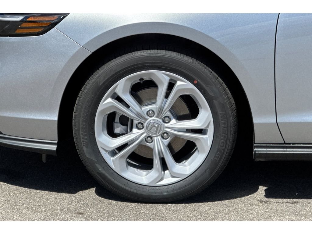 New 2026 Solar Silver Metallic Honda LX image 31