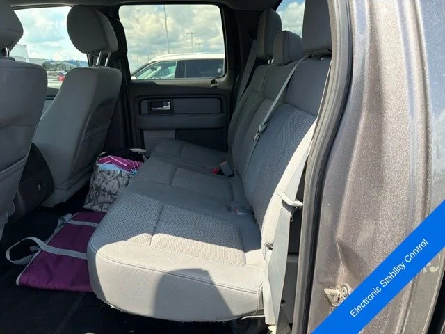 Used 2014 Sterling Gray Metallic Ford XLT image 10