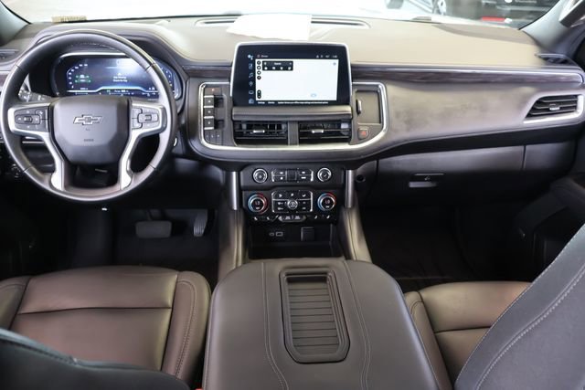 Used 2024 Sterling Gray Metallic Chevrolet Z71 image 18