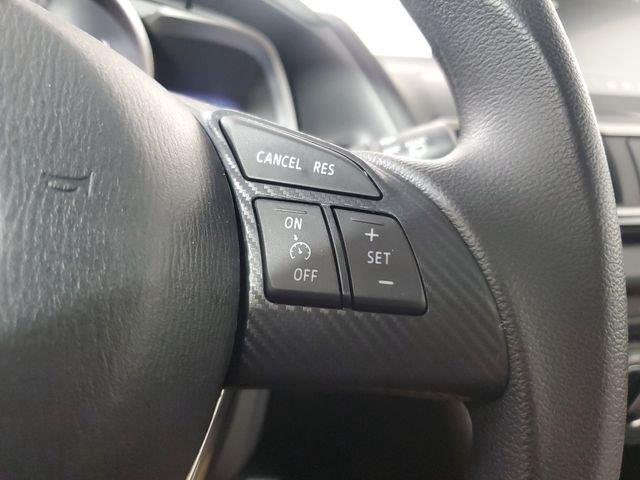 Used 2016 Blue Reflex Mica Mazda i Sport image 25