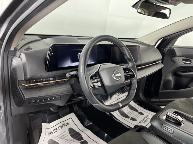 Used 2023 Gun Metallic Nissan ENGAGE image 15