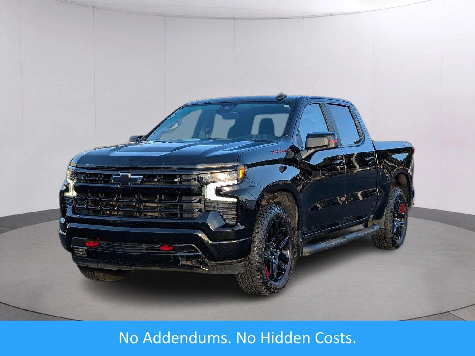 Used 2023 BLACK Chevrolet RST image 1