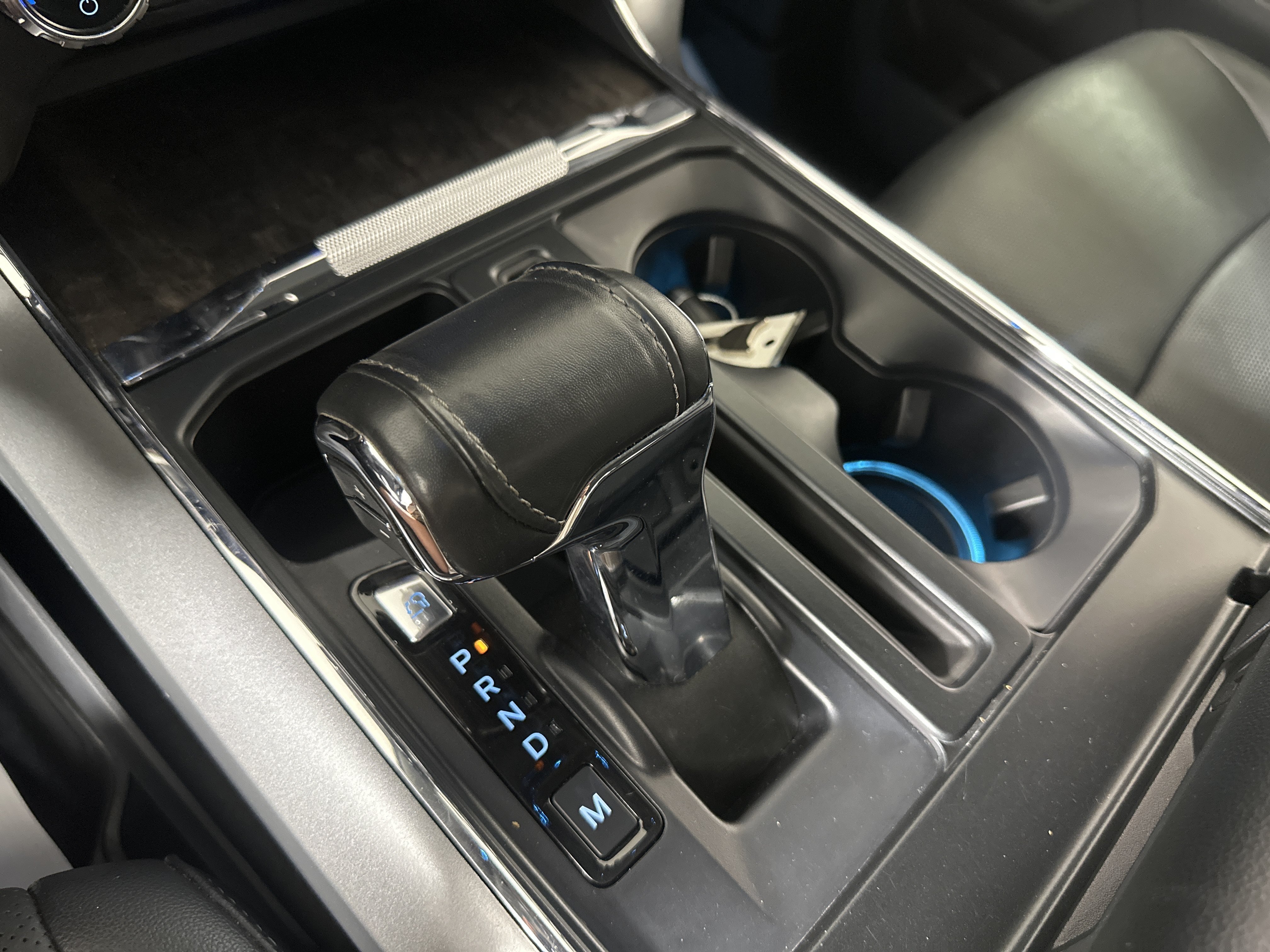 Used 2021  Ford  image 21