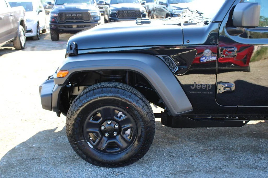 New 2026 Black Clear-Coat Exterior Paint Jeep Sport image 7
