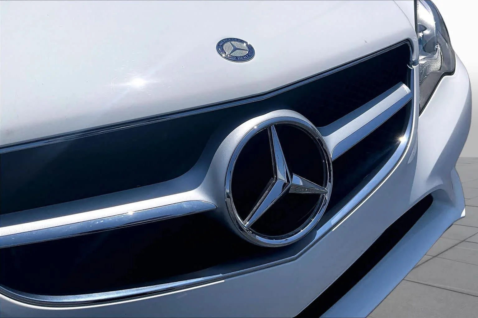Used 2014 Polar White Mercedes-Benz E 350 image 28