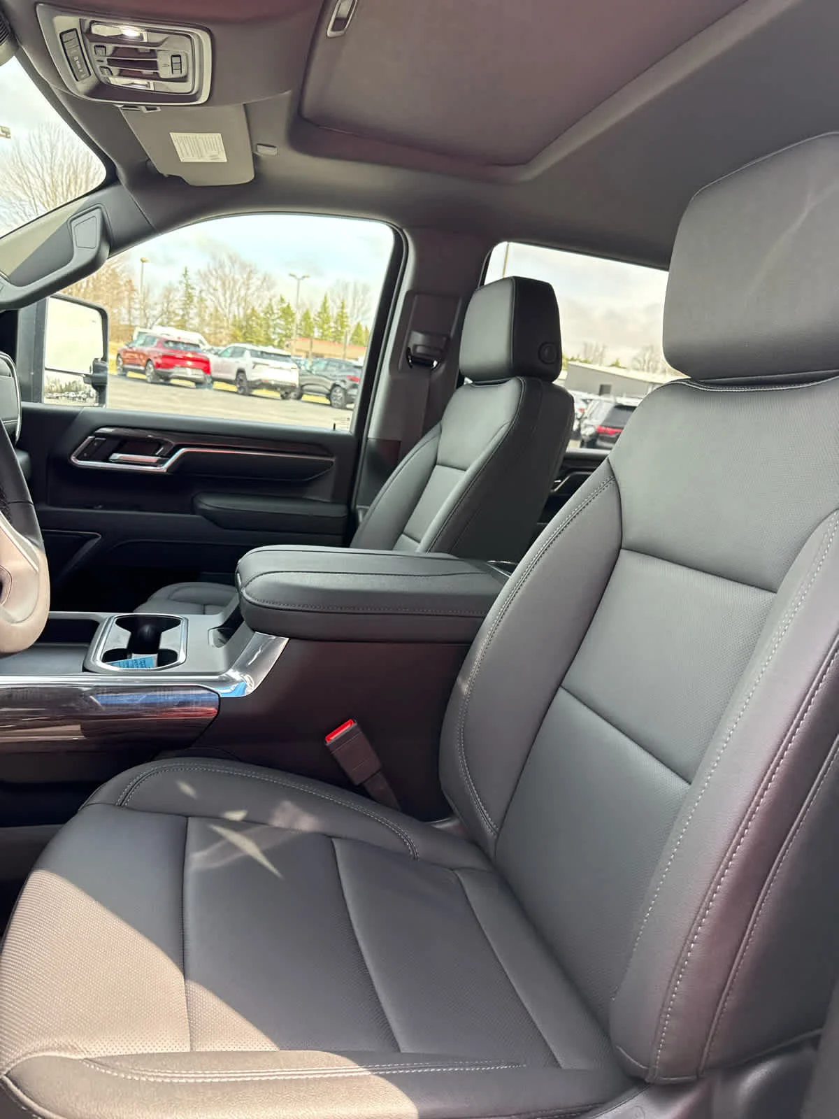2026 Chevrolet Silverado 2500 HD LTZ - Photo 6