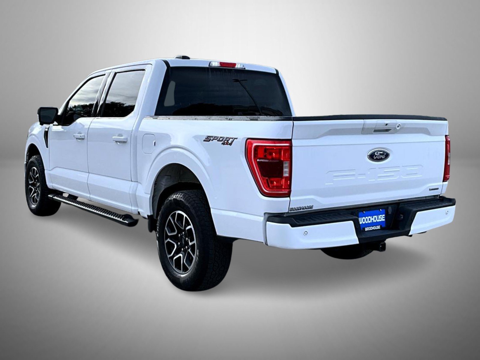 Used 2023 White Ford XLT image 7