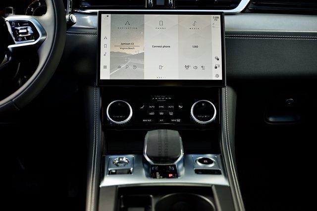 2026 Jaguar F-Pace R-Dynamic S - Photo 33