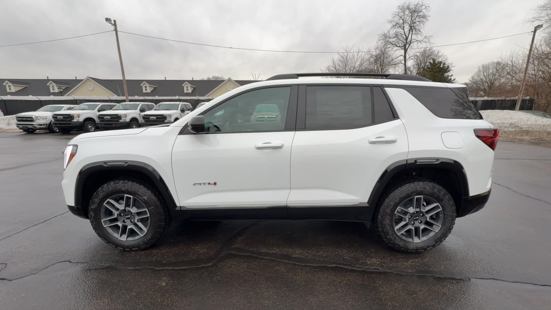 New 2026 Summit White GMC AT4 image 5