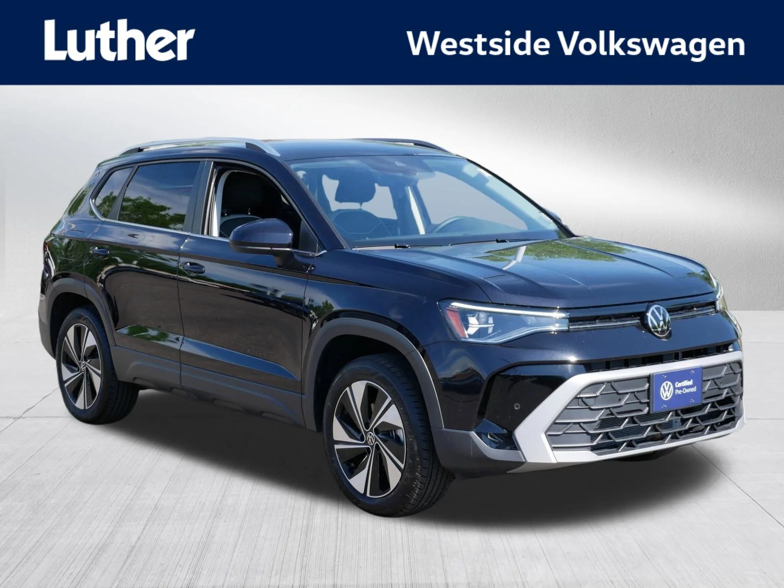 2025 Volkswagen Taos 1.5T SE 4Motion's photo