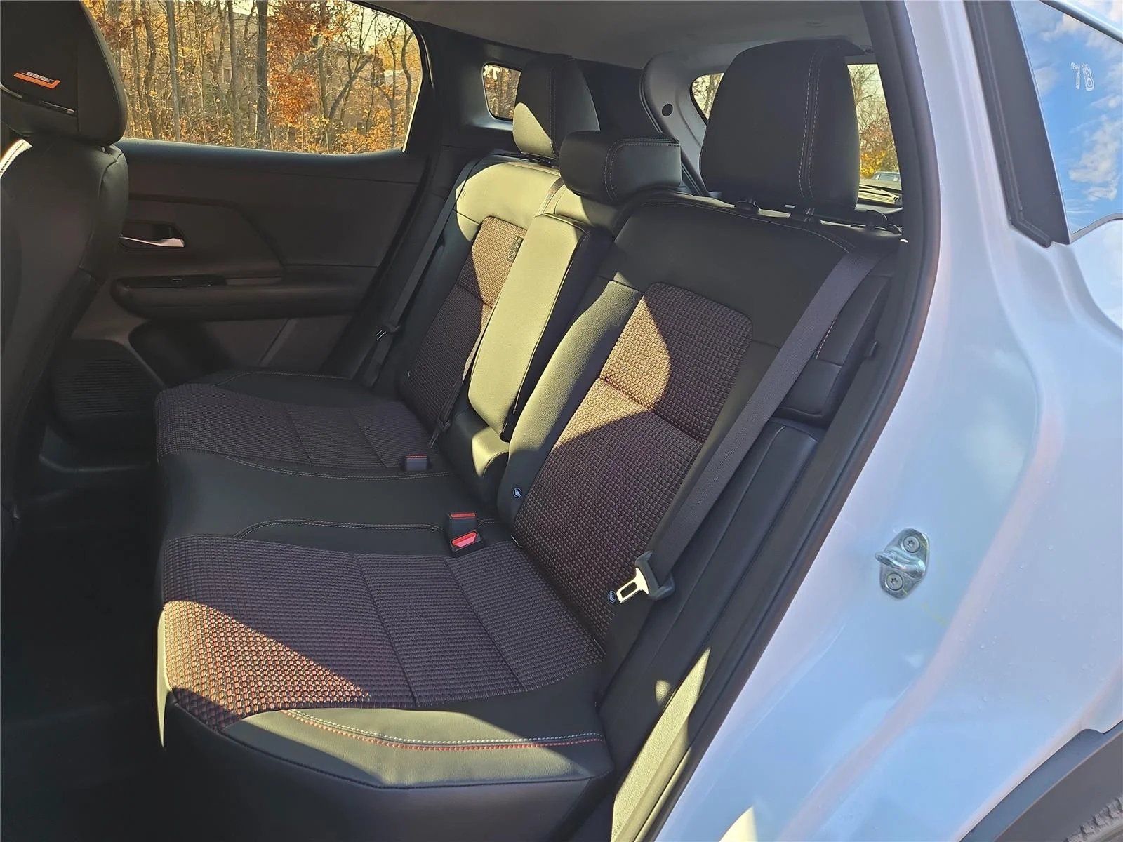 New 2026 Aspen White Tricoat Nissan SR image 16