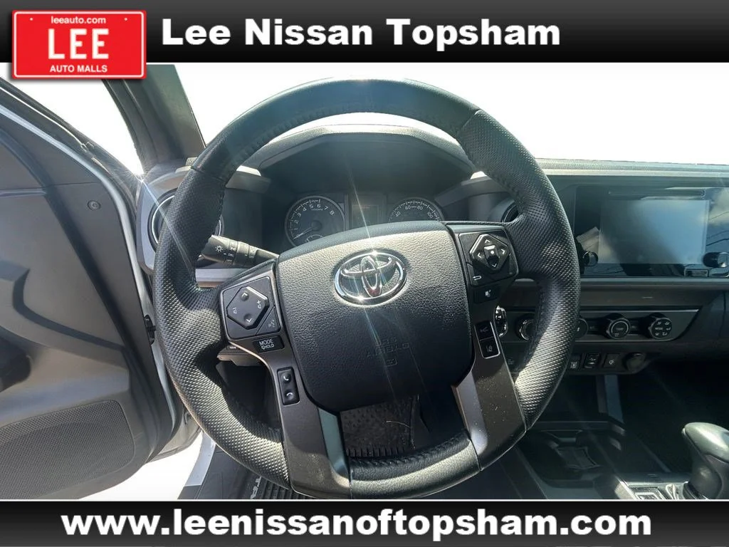 Used 2019 Super White Toyota TRD Off Road image 12