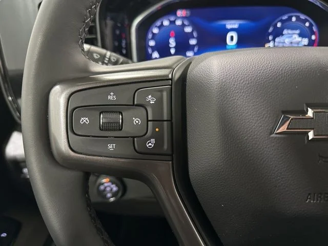Used 2025 Black Chevrolet ZR2 image 19