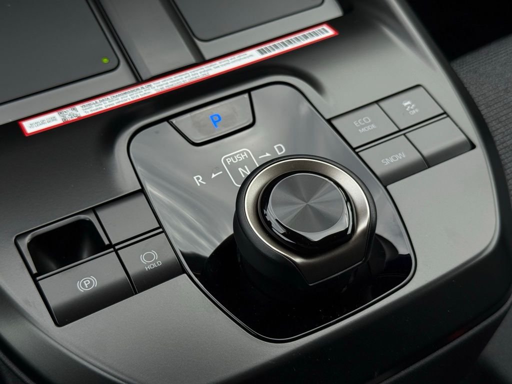 2026 Toyota bZ XLE - Photo 24