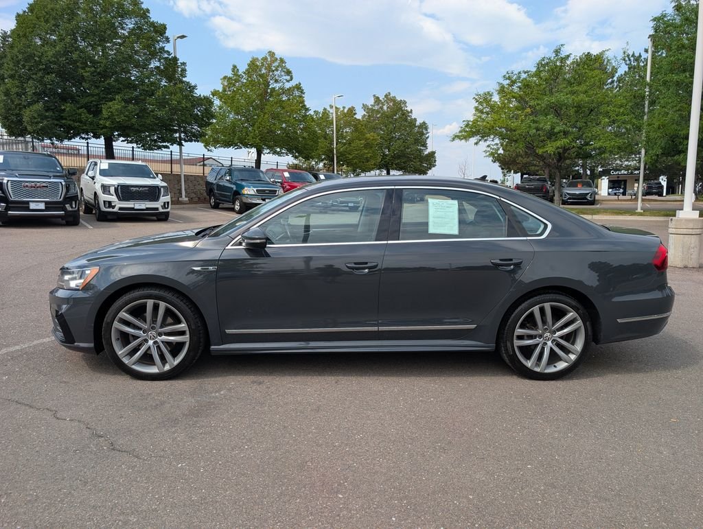 Used 2017 Gray Volkswagen 1.8T R-Line image 3