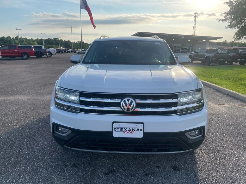 Used 2019 Volkswagen Atlas SEL Premium with VIN 1V2NR2CA9KC552673 for sale in Orange, TX