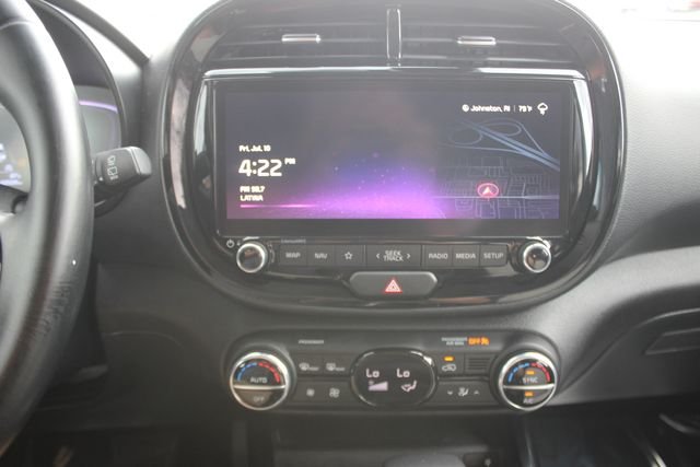 Used 2023 Blue Kia GT-Line image 4