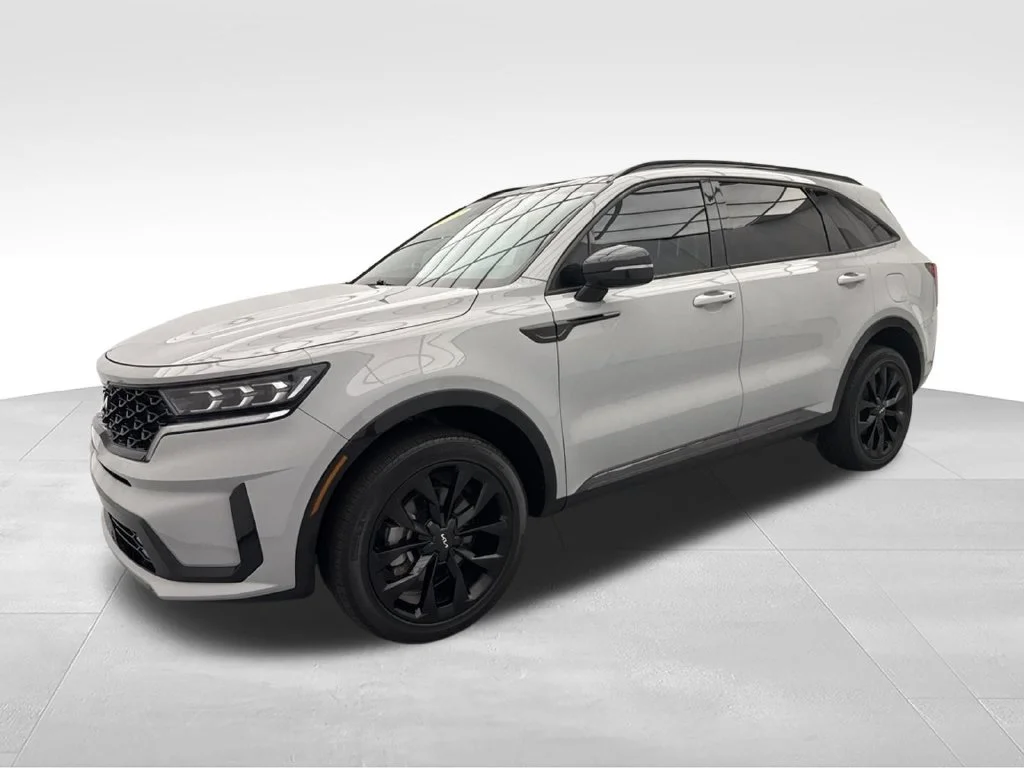 Used 2023 Gray Kia SX image 3