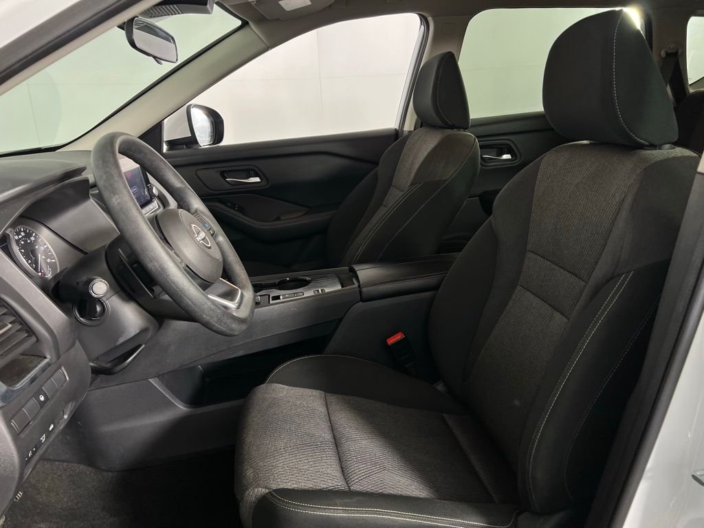 2024 Nissan Rogue SV - Photo 19