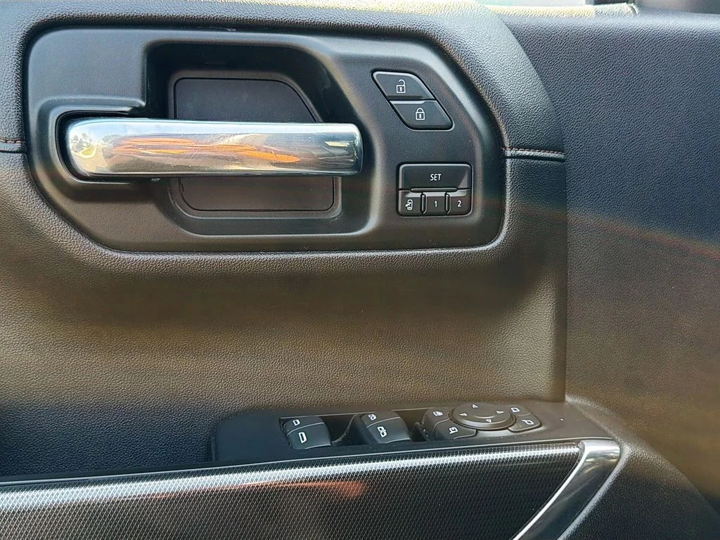 Used 2021 Steel Metallic GMC AT4 image 18