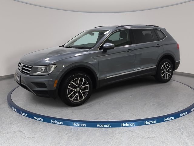 Used 2020 Gray Volkswagen  image 1
