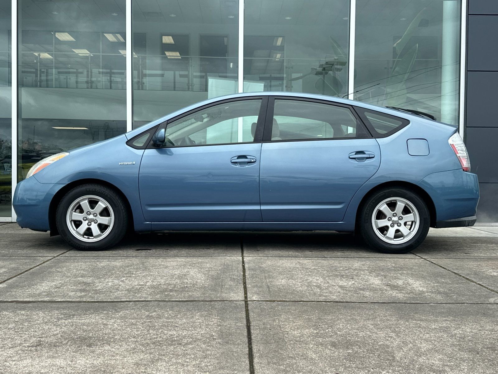 Used 2006 Seaside Pearl Toyota Base image 6