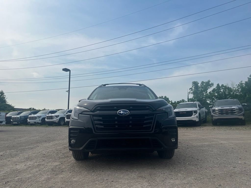 Used 2023 Crystal Black Silica Subaru Onyx Edition image 3