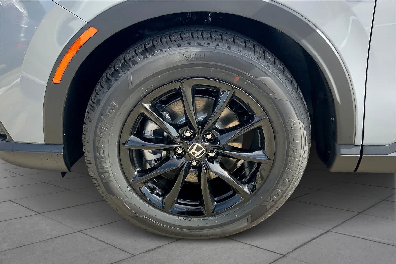 New 2026 Urban Gray Pearl Honda 2WD Sport-L Hybrid image 12