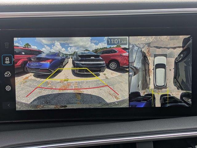 New 2026 White Hyundai SEL Premium FWD image 23