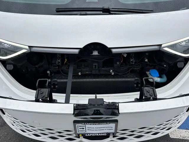Certified Used 2025 Candy White Volkswagen Pro S image 10