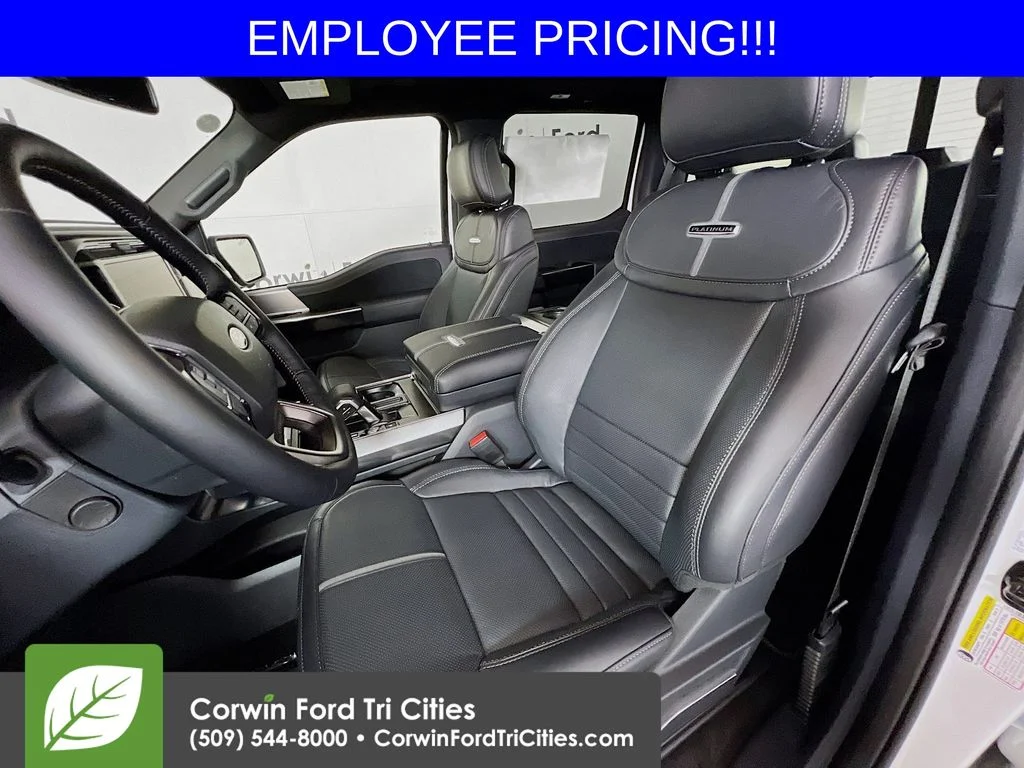 New 2026 Star White Metallic Tri-Coat Ford Platinum image 25