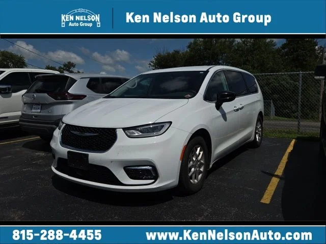 2024 Chrysler Pacifica