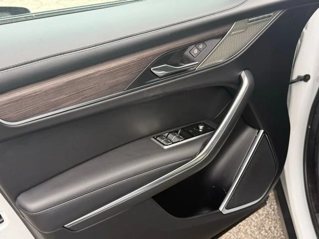 2022 Jaguar F-Pace S - Photo 11