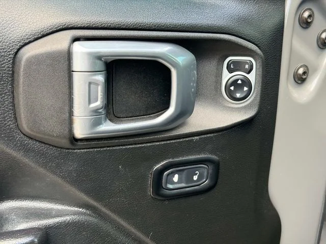 Used 2021 Gray Jeep Unlimited Sport S image 18