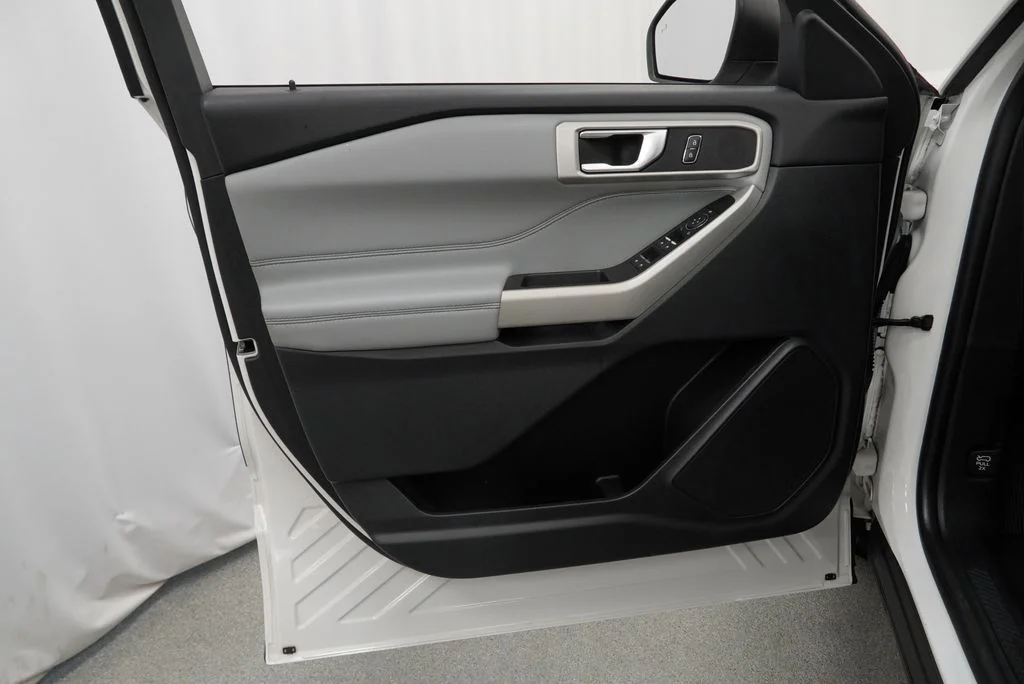 Used 2021 White Ford XLT image 44