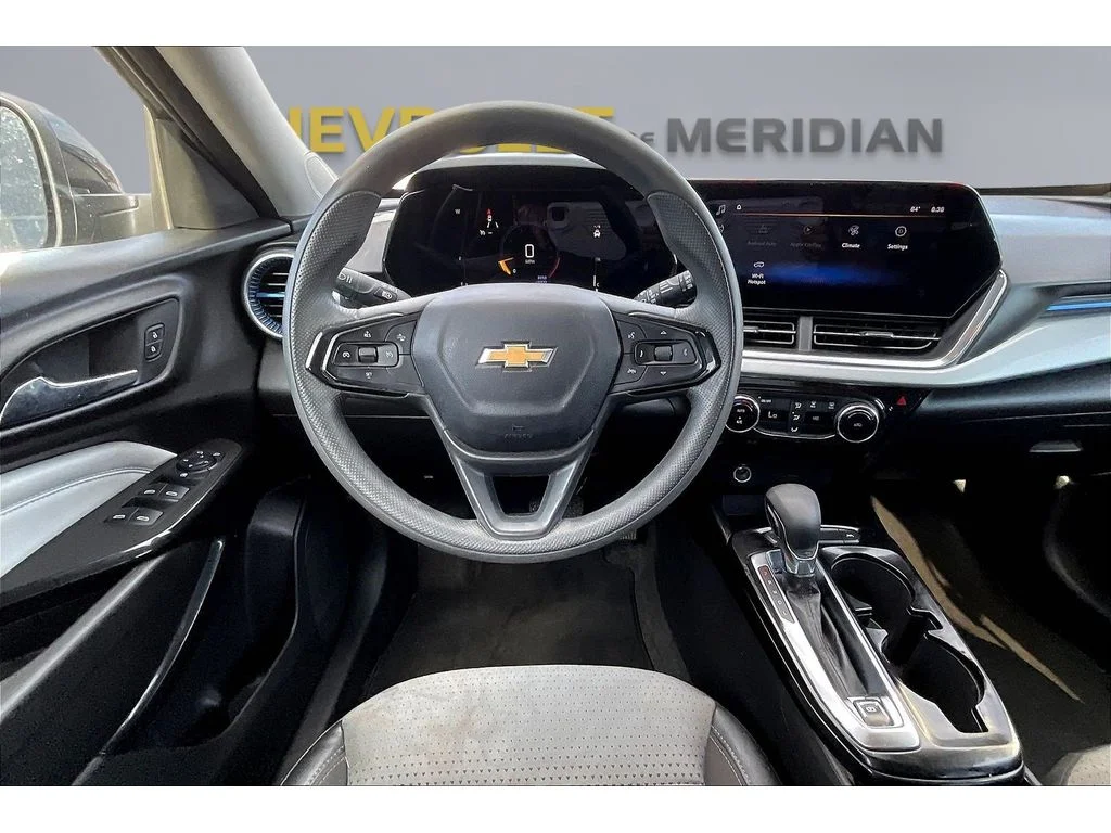 Used 2025 Mosaic Black Metallic Chevrolet LT image 5