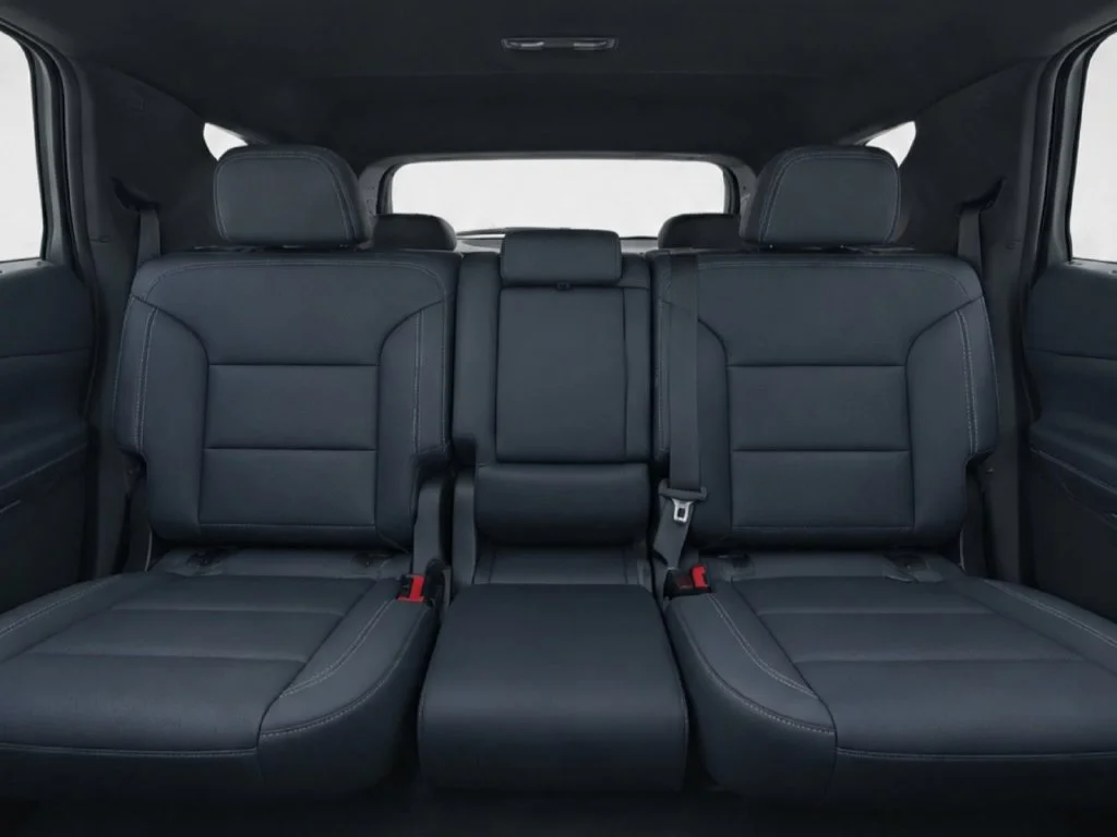 New 2027 Gray Chevrolet LT image 35