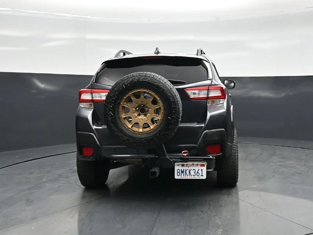 Used 2019 Gray Subaru 2.0i Premium image 27