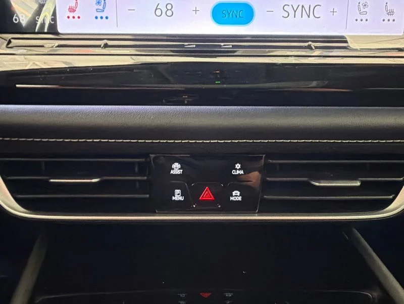 New 2026  Volkswagen 2.0T SEL image 18