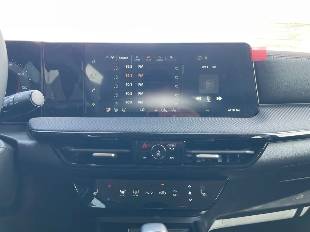 2026 Nissan KICKS SR AWD - Photo 17