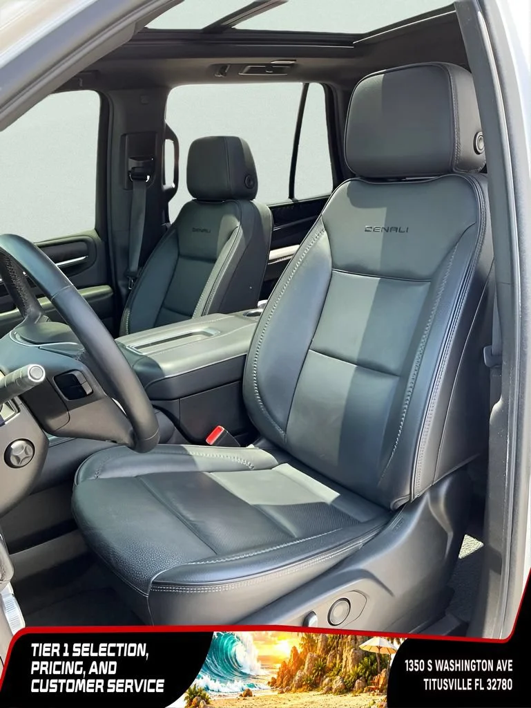 Used 2022 White Frost Tricoat GMC Denali image 31