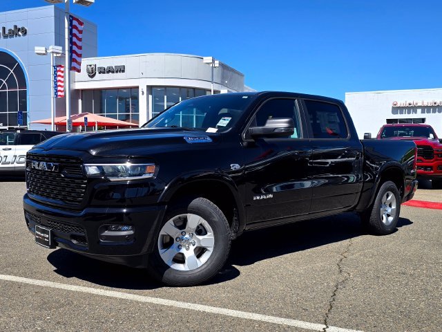 New 2026 Diamond Black Crystal Pearl-Coat Exterior Paint RAM Big Horn/Lone Star image 3