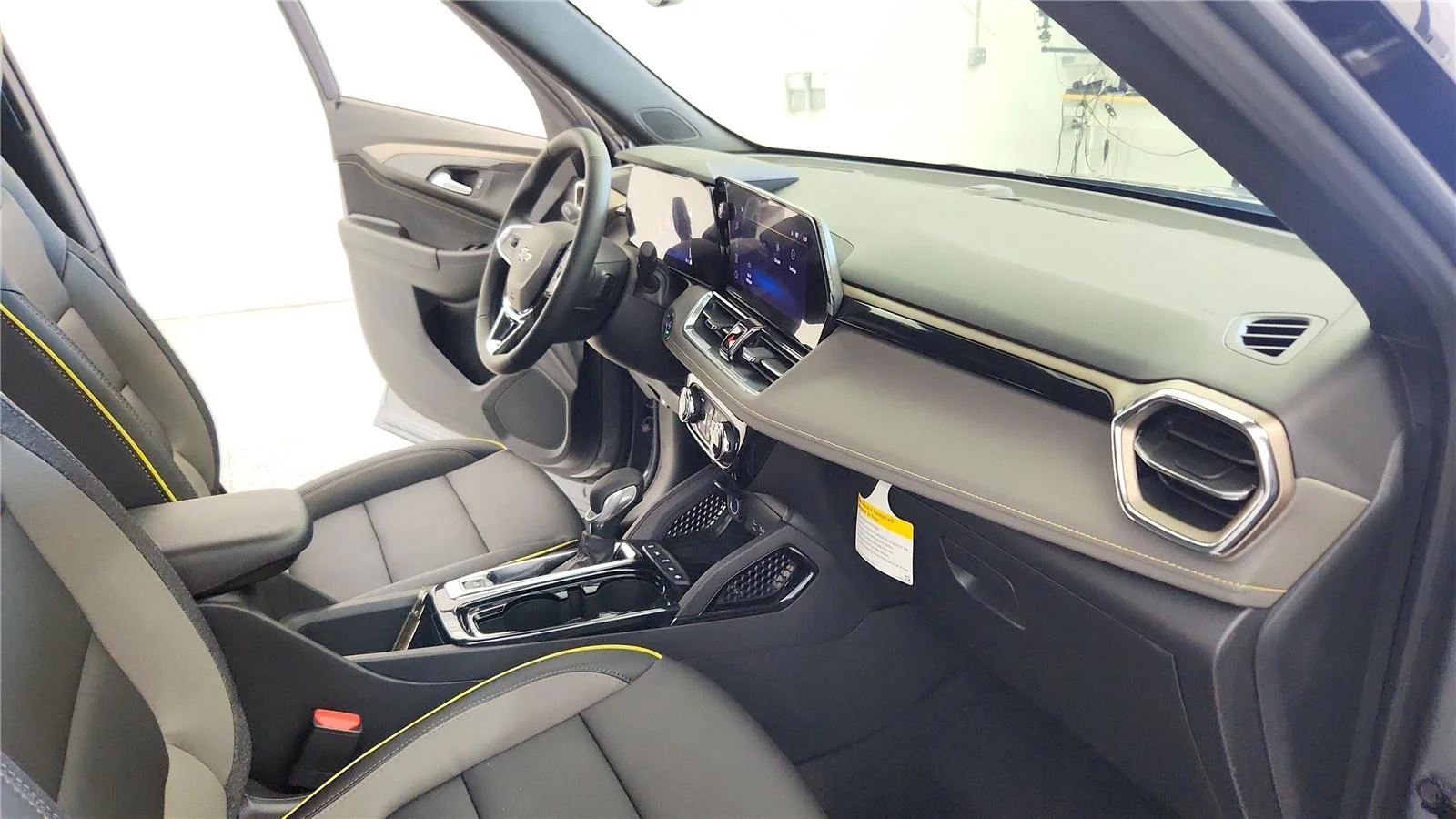 New 2026 Sterling Gray Metallic Chevrolet ACTIV image 29